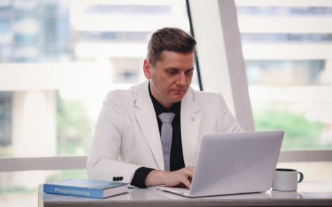 From the lab to the EU patent: How Friedrich Kohlmann’s federated learning system solves the privacy-revenue paradox​​